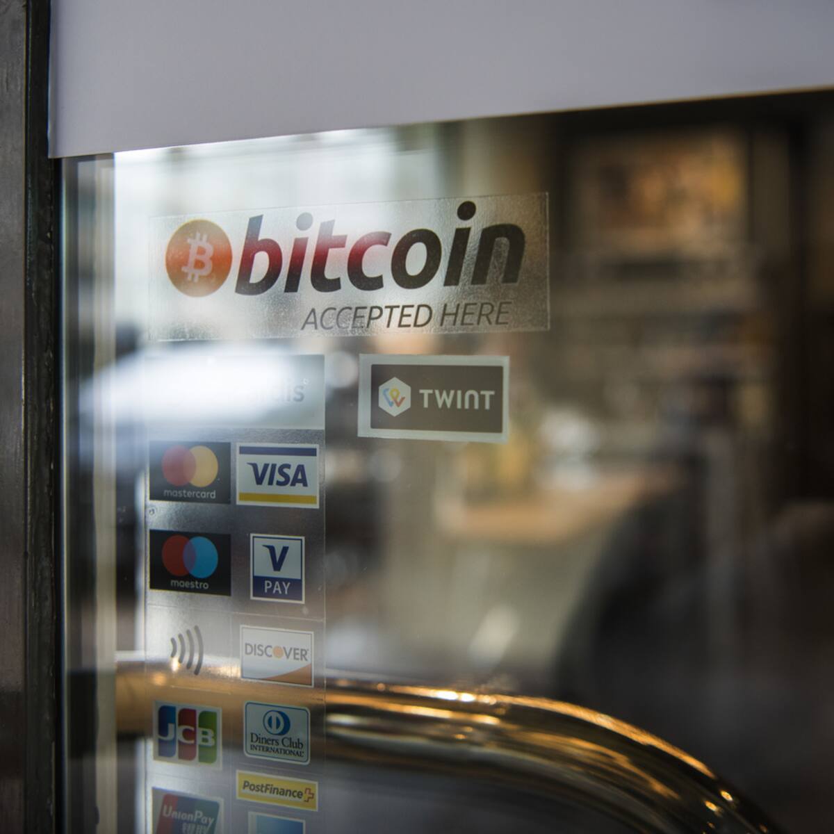 Bald 4 Millionen Franken: Die Stadt Zug nimmt immer mehr Steuern per  Kryptogeld ein | Handelszeitung