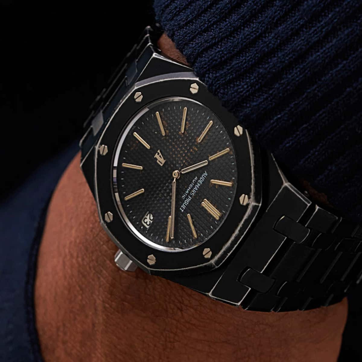 Phillips versteigert Karl Lagerfelds schwarze Royal Oak Handelszeitung
