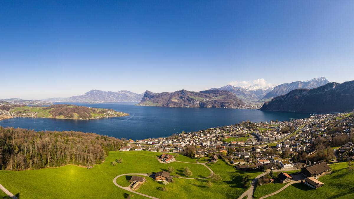 This is where the super-rich live, those affected by the Juso initiative