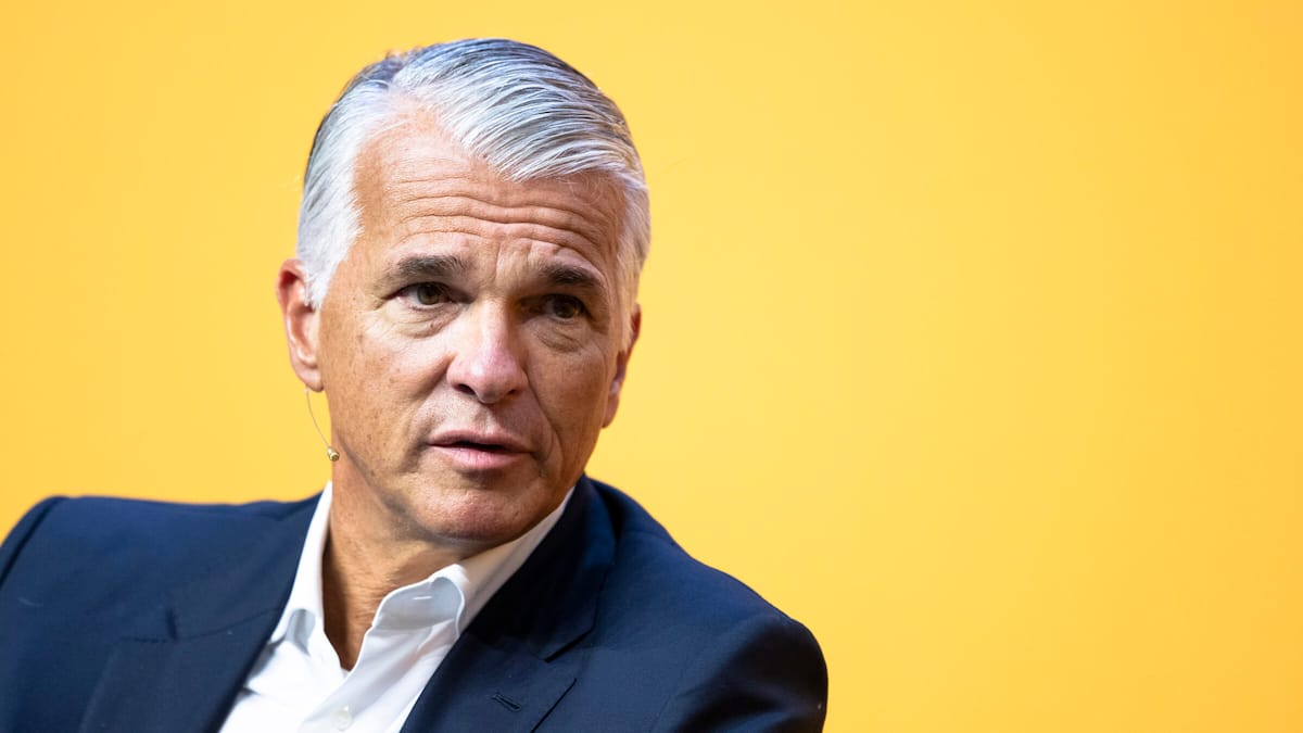 UBS-Chef Ermotti erhält 14,9 Millionen Franken Lohn für 2025