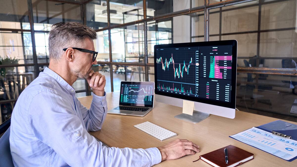 UBS mit Erholung der Wirtschaft 2025 und Zinssenkung im