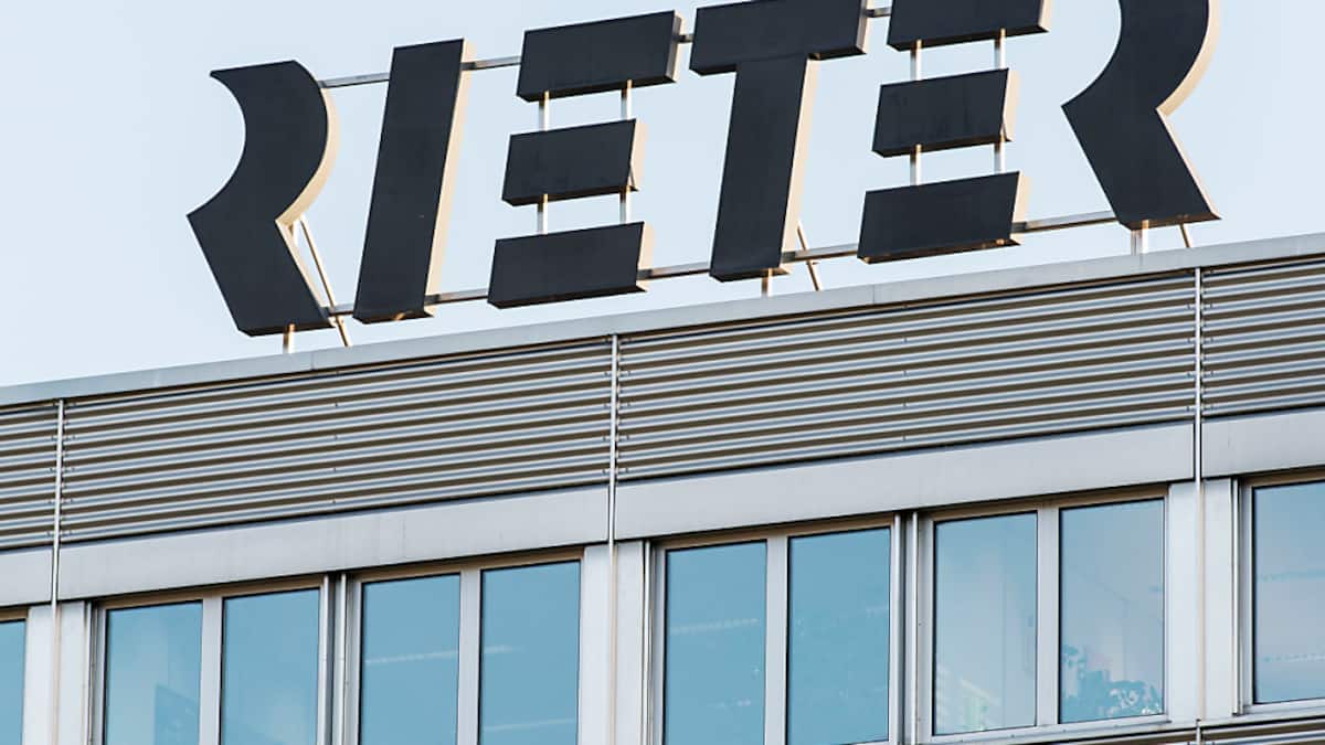 Rieter in Konsultationsverfahren zu möglichem Stellenabbau | Handelszeitung