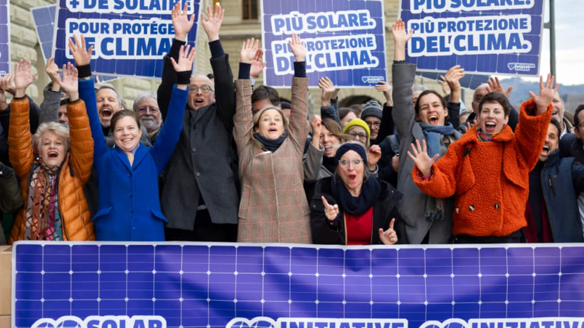 Solarinitiative der Grünen mit 134'000 Unterschriften eingereicht