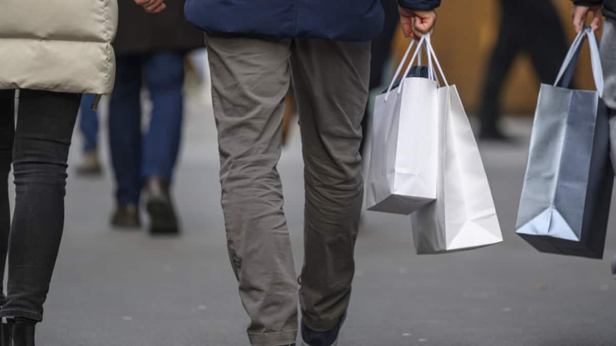 In der Schweiz wollen 2026 viele Konsumenten weniger Geld ausgeben