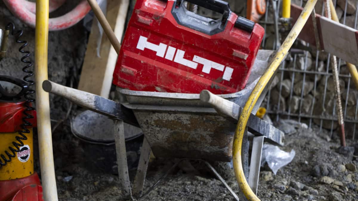 Hilti durch starken Franken erneut mit Umsatzrückgang