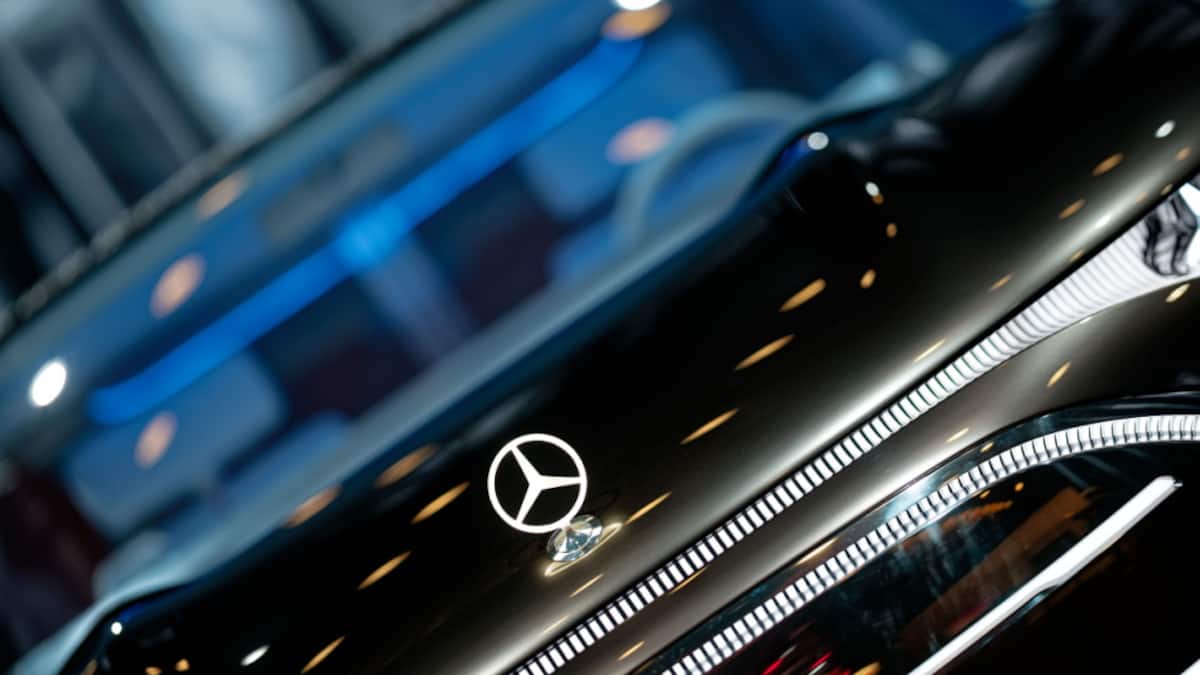 Gewinn bei Mercedes um knapp die Hälfte eingebrochen
