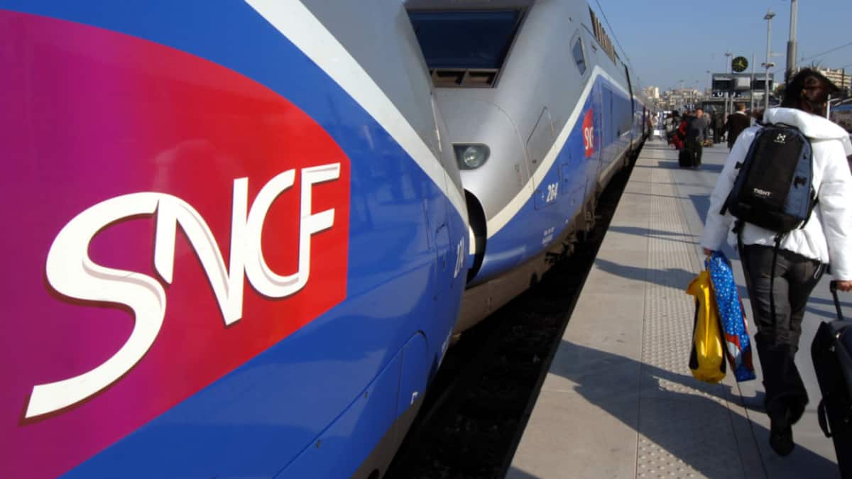 Bekleidungs-Leitfaden von Frankreichs Bahn sorgt für Empörung