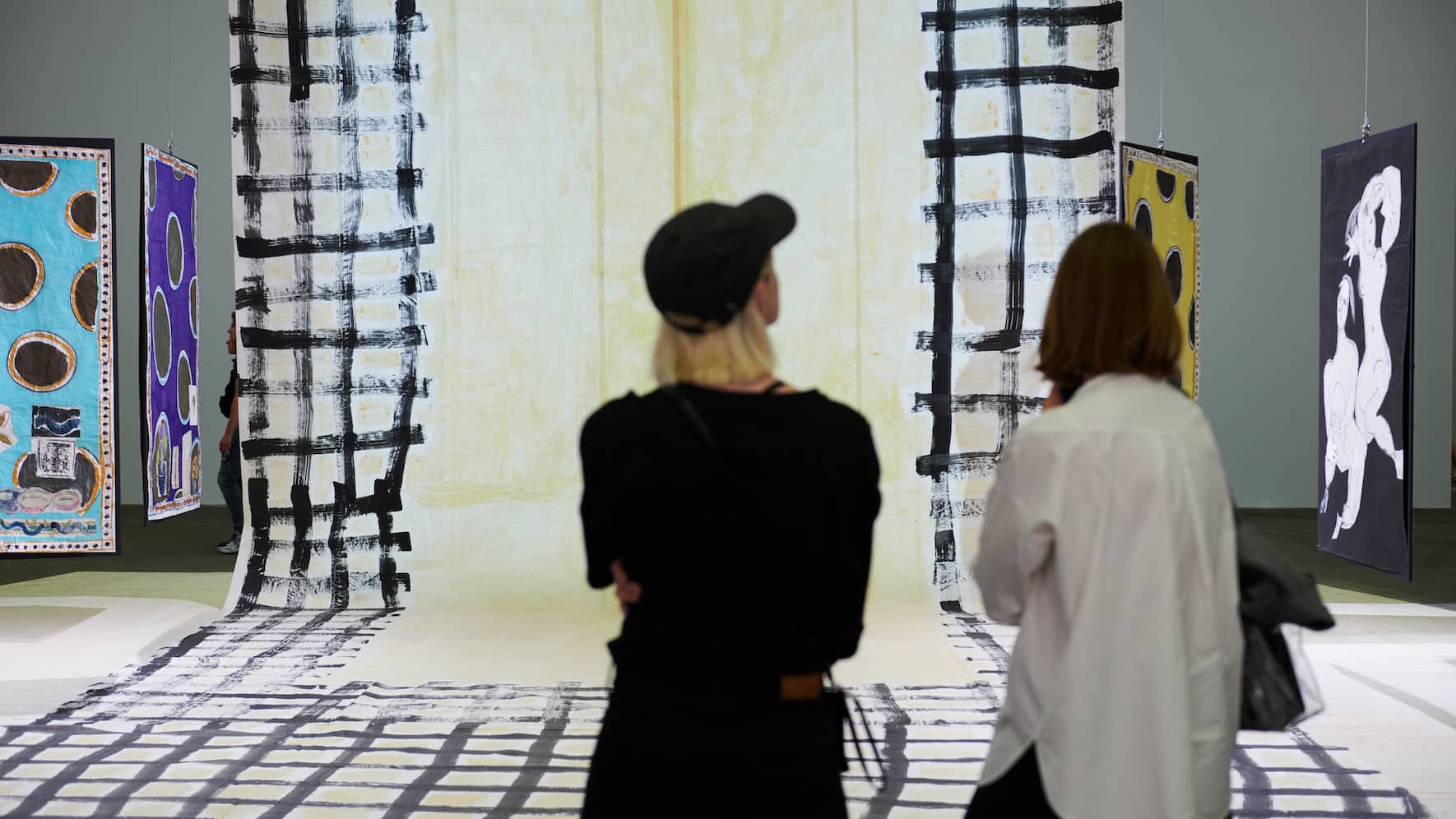 Besucher an der Art Basel