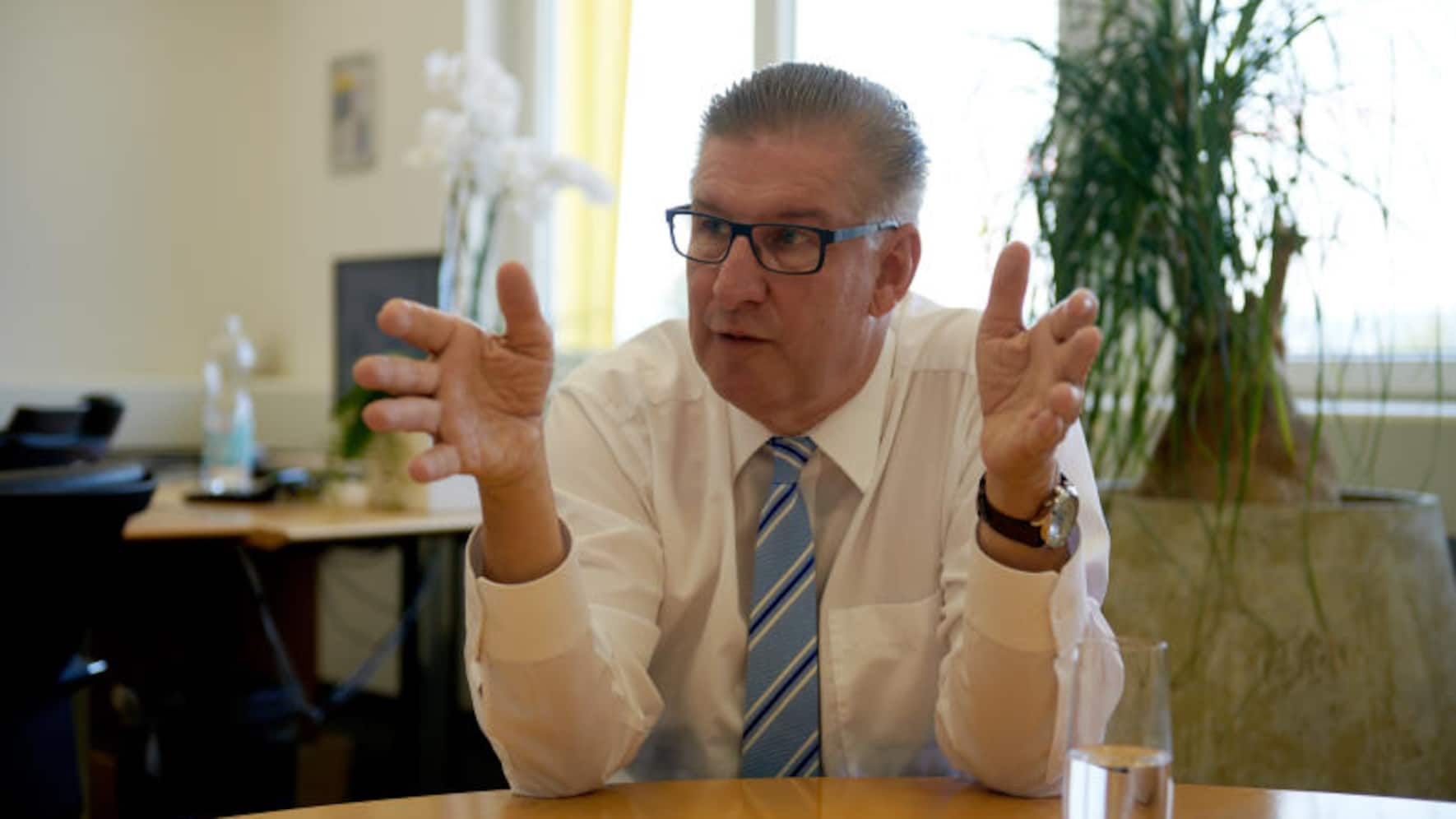 Ferdinand_Hirsig_CEO_Volg2