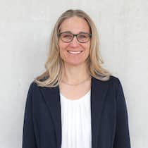 Angela Zeier Röschmann