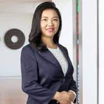 Porträt von Autorin Yishan Cao