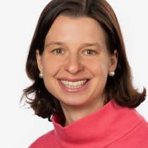 Sophie Hundertmark, wissenschaftliche Mitarbeiterin am Institut für Finanzdienstleistungen Zug IFZ