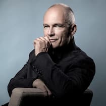 Swiss pilot and Chairman of the Solar Impulse sun-powered aircraft company Bertrand Piccard poses during a photo session in Paris on June 15, 2017. (Photo by JOEL SAGET / AFP)