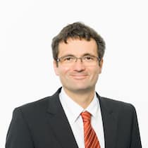 Prof. Dr. Rudolf Minsch Stv. Vorsitzender der Geschäftsleitung, Leiter allgemeine Wirtschaftspolitik & Bildung / Chefökonom Economiesuisse