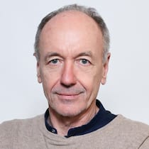 Foto: Ringier Medien Schweiz, 06.01.26 Mitarbeiterportrait. Stefan Keller, Redaktor Wein, rms.