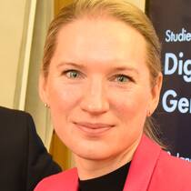 Tatiana Agnesens, Dozentin Hochschule Luzern (HSLU)