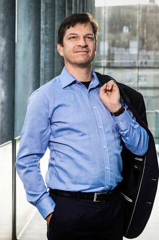 Bern, 24.8.2018; Jérôme Cosandey, nouveau directeur romand d'Avenir Suisse. Photo Monika Flueckiger