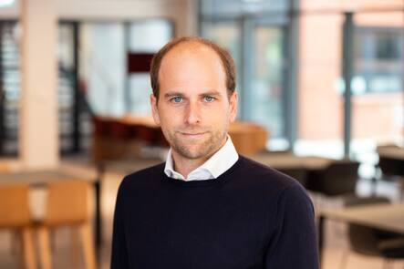 Raoul Rossmann in der Firmenzentrale in Grossburgwedel Raoul Rossmann, Chef der deutschen Drogeriemarktkette Rossmann