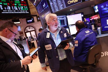 NEW YORK, NEW YORK - JANUARY 28: Traders work on the floor of the New York Stock Exchange during morning trading on January 28, 2025 in New York City. Stock opened up flat amid the arrival of the Chinese artificial intelligence startup DeepSeek which sparked a sell-off in tech stocks. Michael M. Santiago/Getty Images/AFP (Photo by Michael M. Santiago / GETTY IMAGES NORTH AMERICA / Getty Images via AFP)