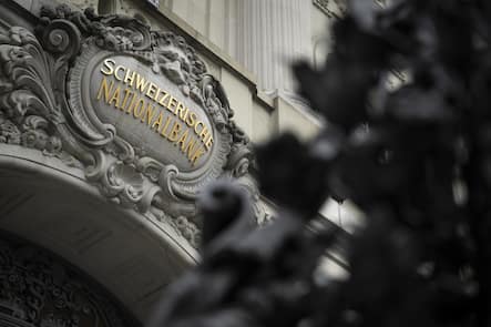 Die SNB nimmt verschiedene Anpassungen bei Sichtguthaben-Verzinsung vor.