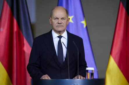 German Chancellor Olaf Scholz gives a statement after a meeting with government leaders in Berlin, Germany, Wednesday, Nov. 6, 2024. (AP Photo/Markus Schreiber)