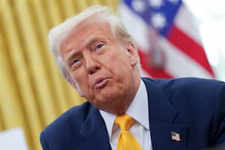 epa11947524 United States President Donald J. Trump makes a statement on jobs in the Oval Office of the White House in Washington, DC, USA, 07 March 2025. February jobs report by Bureau of Labor Statistics reported the US added 151,000 jobs. EPA/CHRIS KLEPONIS / POOL