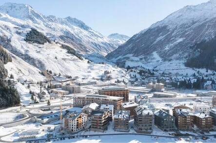Im Resort Andermatt sollen 6 Hotels, 42 Mehrfamilienhäuser mit rund 500 Wohnungen und 28 Villen entstehen.