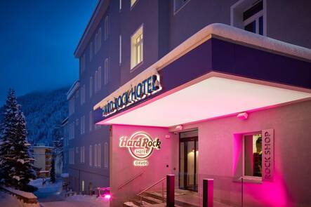 Urbanes Hotelangebot: Das Hard Rock Hotel im Zentrum von Davos.