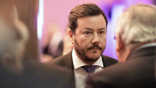 Die Blaupause für einen Deal mit Globus René Benko droht der Verlust seines Immobilienimperiums.