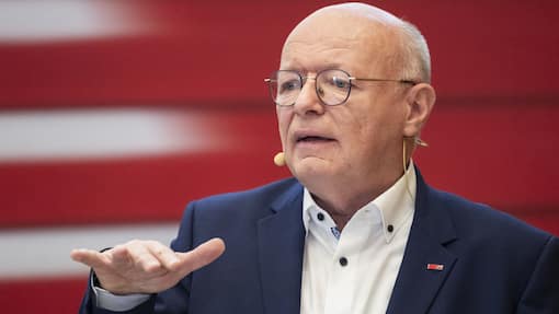 Das stellen die SBB mit ihrem Gewinn an CEO Vincent Ducrot spricht an der Jahresmedienkonferenz der SBB, am Montag, 11. Maerz 2024 am Hauptsitz der SBB in Bern. (KEYSTONE/Alessandro della Valle)