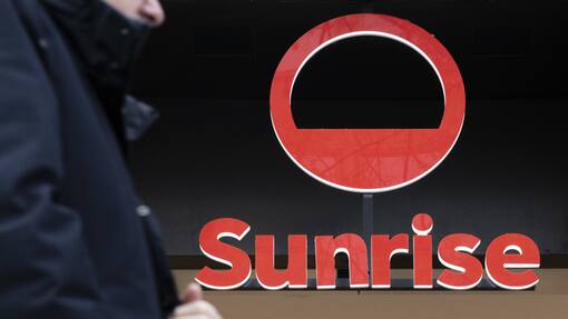 Sunrise kehrt an Börse zurück Das Logo des Telekommunikationsunternehmens Sunrise, aufgenommen am Montag, 27. November 2023 in Zuerich. (KEYSTONE/Ennio Leanza)