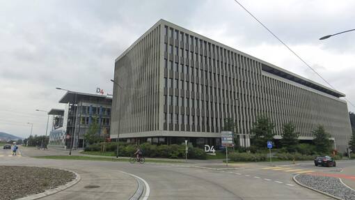 Deutsche Behörden haben nach Razzia bei Adidas Schweizer Firma im Visier <p>Hier ist die Schweizer Firma angesiedelt: in einem Businesskomplex in Root LU.</p>