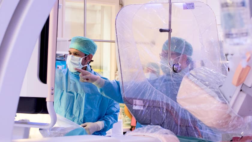 Herzkatheterlabor im USZ Operationssaal: Das Unispital liegt in der Kardiologie auf dem ersten Platz.