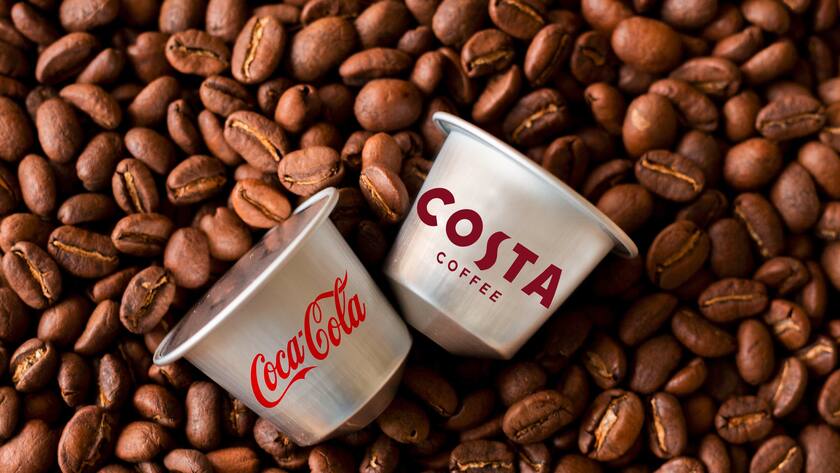 Wie Coca-Cola Nespresso und Co. Konkurrenz machen will Fotomontage Coca Cola