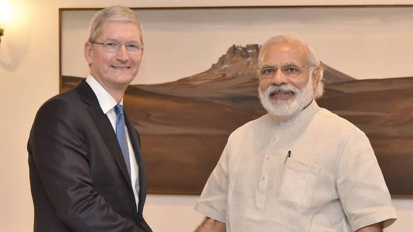 May 21, 2016 - New Delhi, India - Indian Prime Minister Narendra Modi meets with CEO of Apple, Tim Cook May 21, 2016 in New Delhi, India. New Delhi India - ZUMAp138