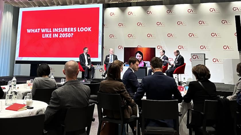 Das CEO-Panel am fünfzigsten Geneva Association Summit im Zürcher Kongresshaus.