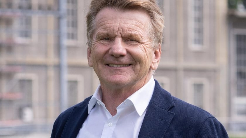 Ex-CS-Banker Hans-Ulrich Müller sieht keinen anderen Weg für die Firma.