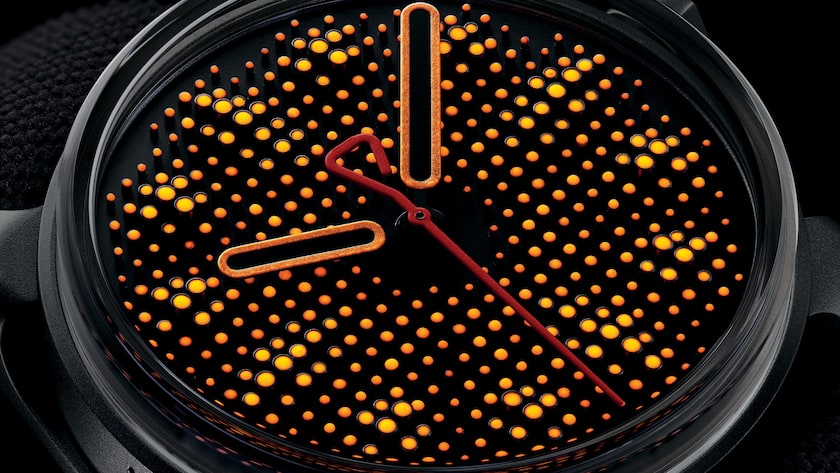 Die Uhr verfügt über ein La-Joux-Perret-Kaliber G101.