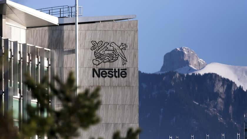 Vevey, Switzerland December 30, 2018 - Image of Swiss food giant s Nestle headquarters NESTLE, MULTINATIONALE SUISSE, ECONOMIE, LOGO, ILLUSTRATION, GENERIQUE, ILLUSTRATIF, INDUSTRIE AGROALIMENTAIRE, ENTREPRISE, VEVEY, CANTON DE VAUD, MARQUE, BUSINESS, PUBLICATIONxNOTxINxFRA Copyright: xVincentxIsorex