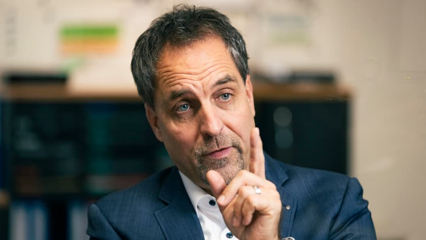 Foto: Thomas Meier. Bern, 23.10.25. Bernhard Emch, Chef des Familienunternehmens Emch Aufzüge. Handelszeitung.