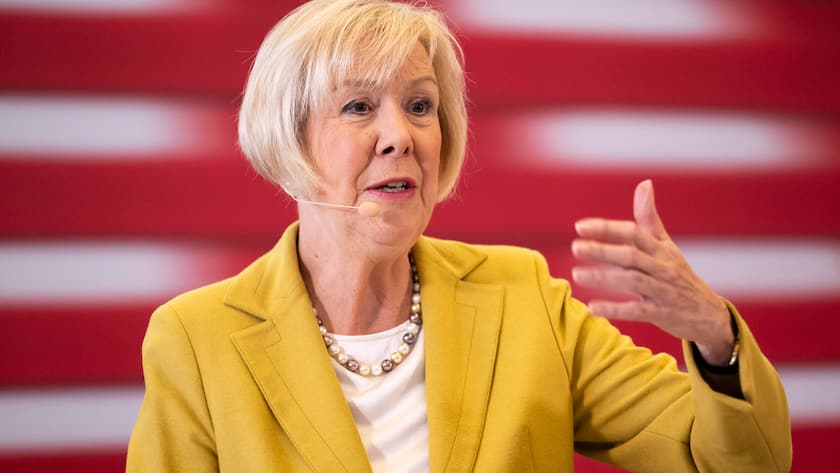 Verwaltungsratspraesidentin Monika Ribar spricht an der Jahresmedienkonferenz der Schweizerischen Bundesbahnen (SBB), am Mittwoch, 11. Maerz 2026, am Hauptsitz der SBB in Bern. (KEYSTONE/Anthony Anex)