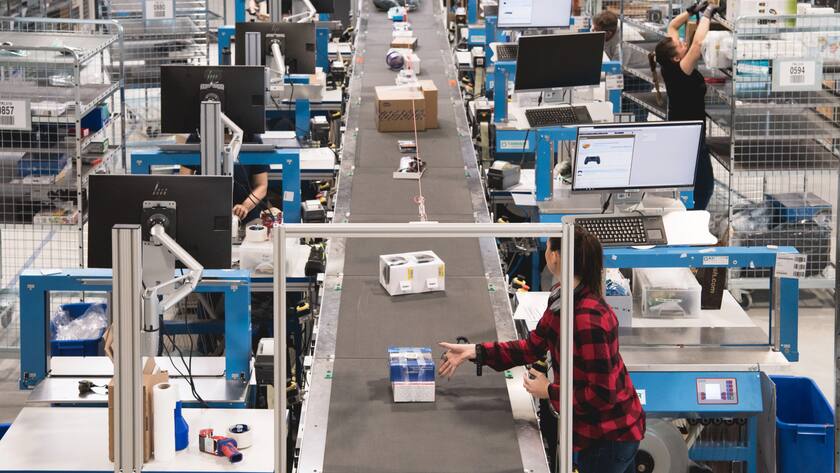 Galaxus-Warenlager in Wohlen AG: Lieferkette für erste Produkte stockt