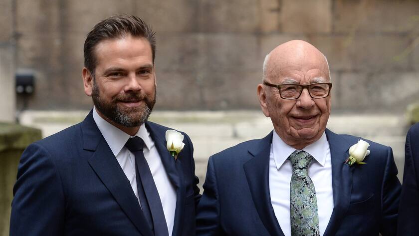 Rupert Murdoch (r.) übergibt News Corp und Fox an Sohn Lachlan.