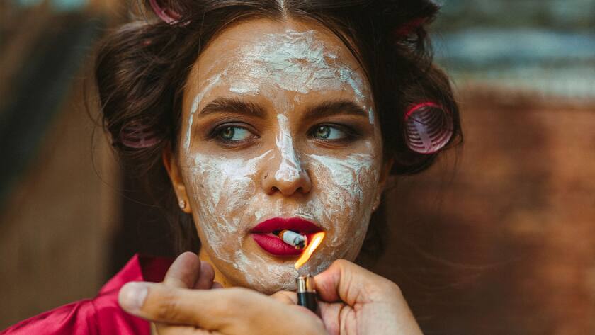 Rauchen Corona Covid-19 Gettyimages 128484561