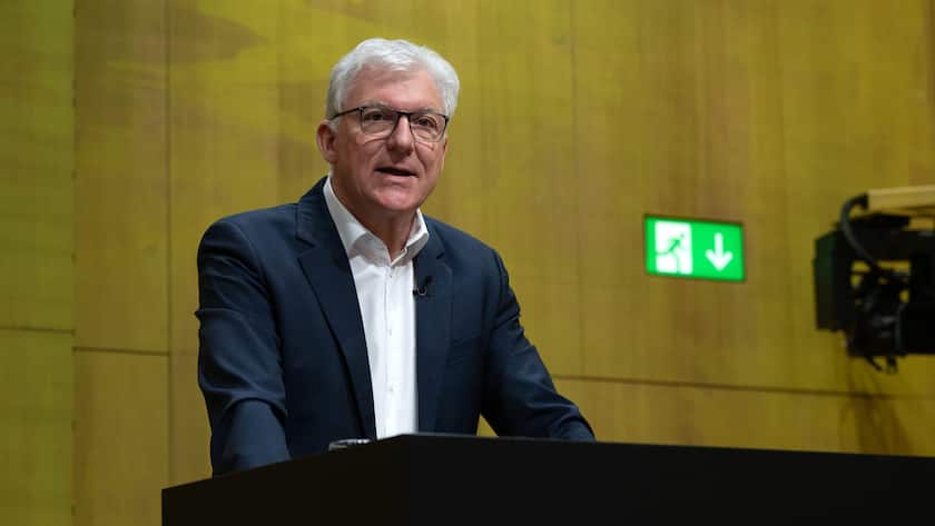SVV-CEO Urs Arbter an der Jahresmedienkonferenz 2026
