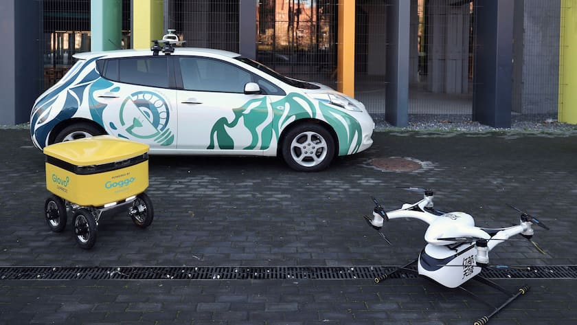 An autonomous glovo delivery robot