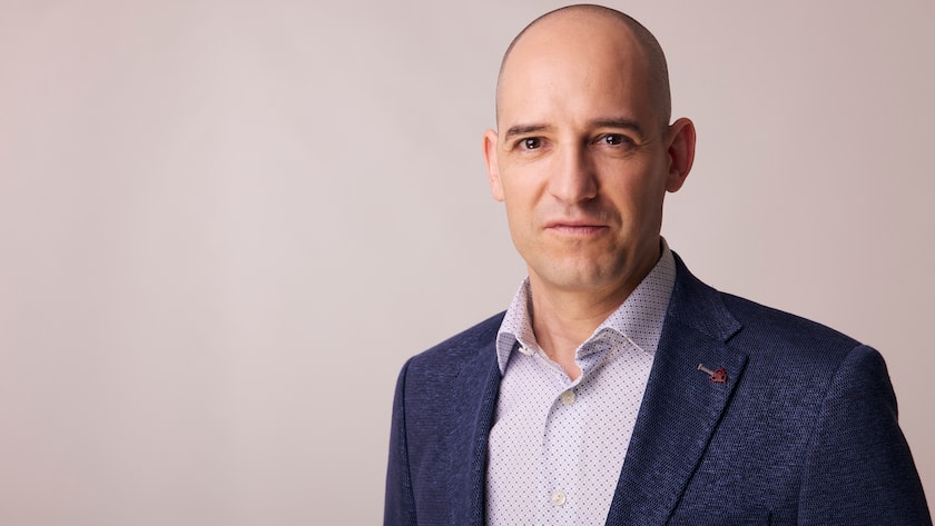 Louis Perron Politologe