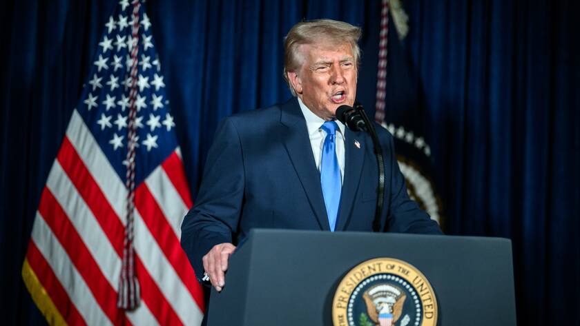 US-Präsident Donald Trump im November 2025 in seinem Anwesen in Mar-a-Lago in Palm Beach, Florida