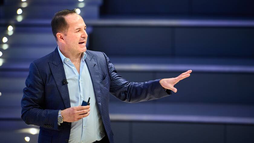 «KI-Technologien reduzieren Reaktionszeiten bei Angriffen drastisch» Peter Hacker, Cyberexperte