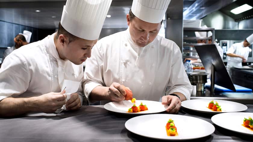 Restaurant de l'Hotel de Ville de Crissier. Franck Giovannini, chef cuisinier. Crissier, Septembre 2017 © Fred Merz | Lundi13